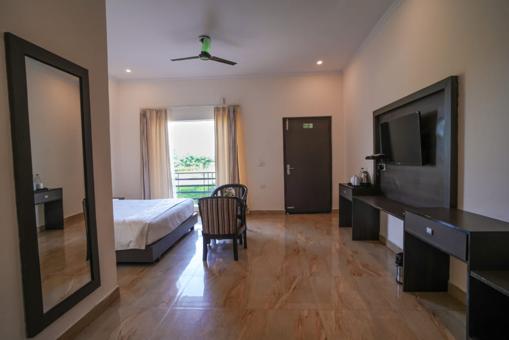 Superior garden view room-2